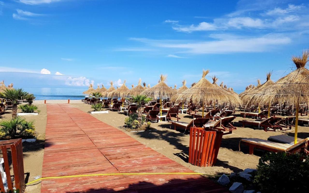 Grandstay Villa Perla Resort Дуррес Екстер'єр фото